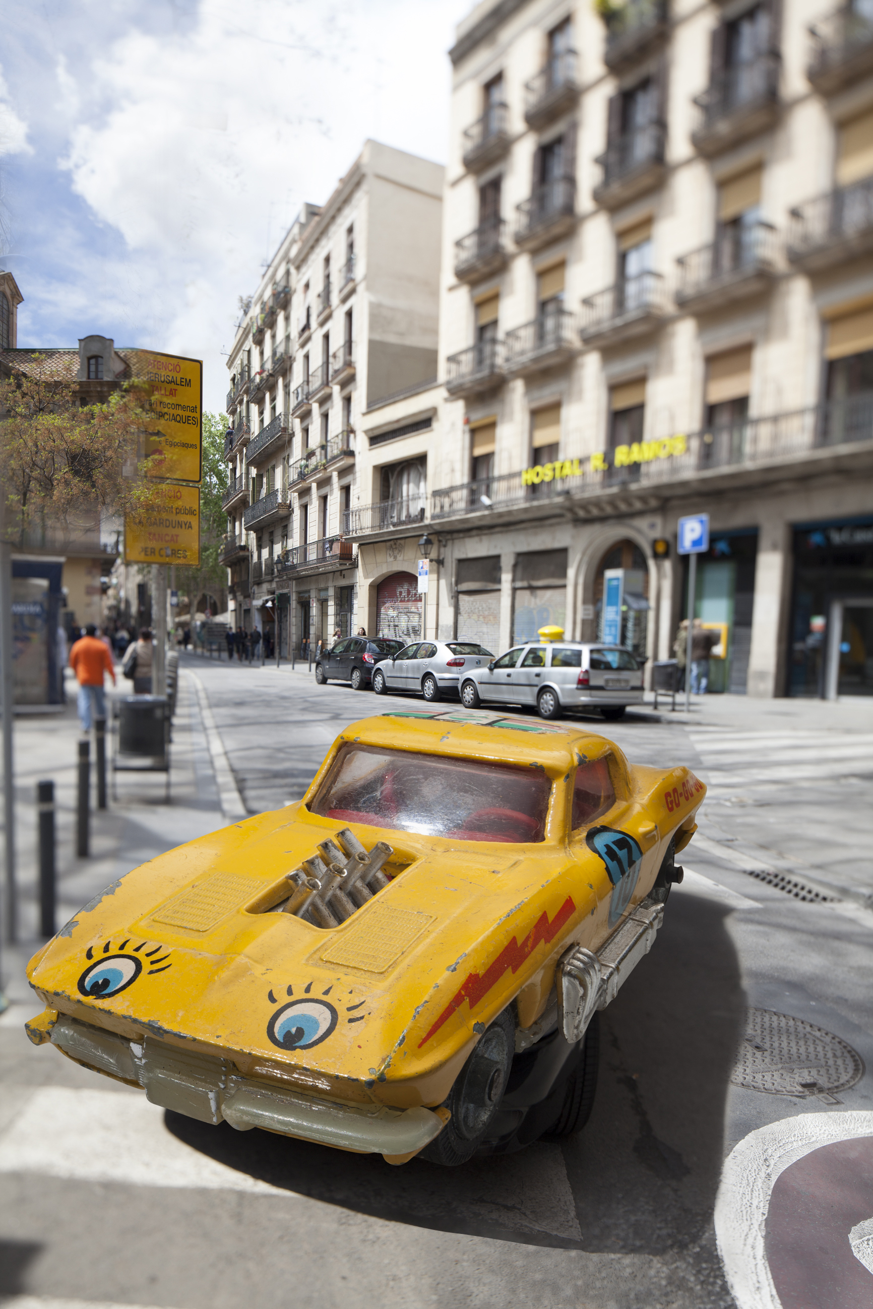 Yellow Corvette.jpg